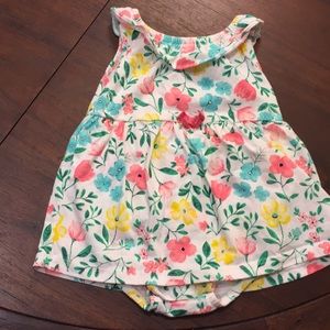 NWOT Floral sundress Carter’s